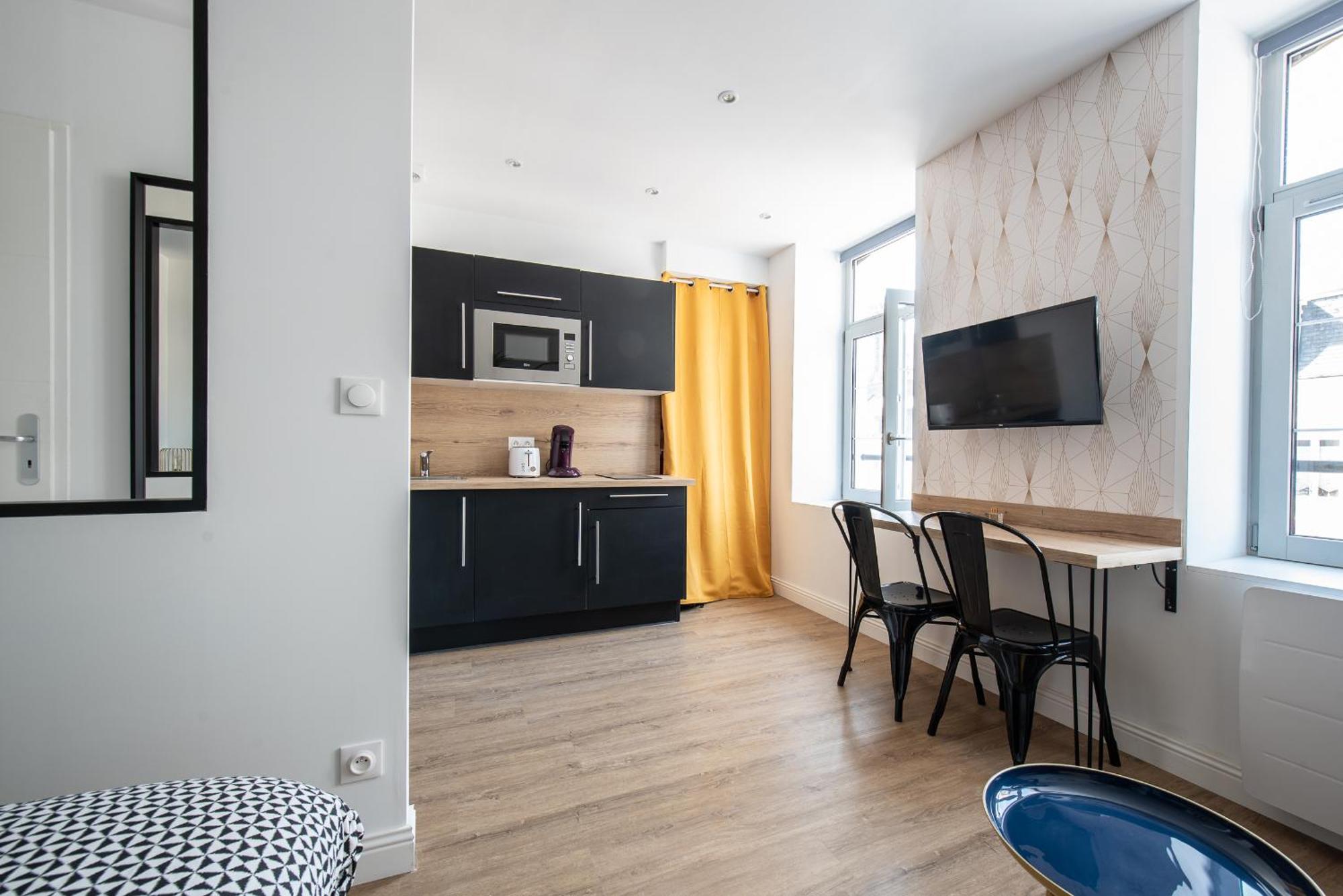 Au Nouveau Boulonnais - 4 Appartements Charmants Pour Couples, Familles Et Groupe D'Amis, Vieille Ville Et Centre Ville De Boulogne Sur Mer Экстерьер фото