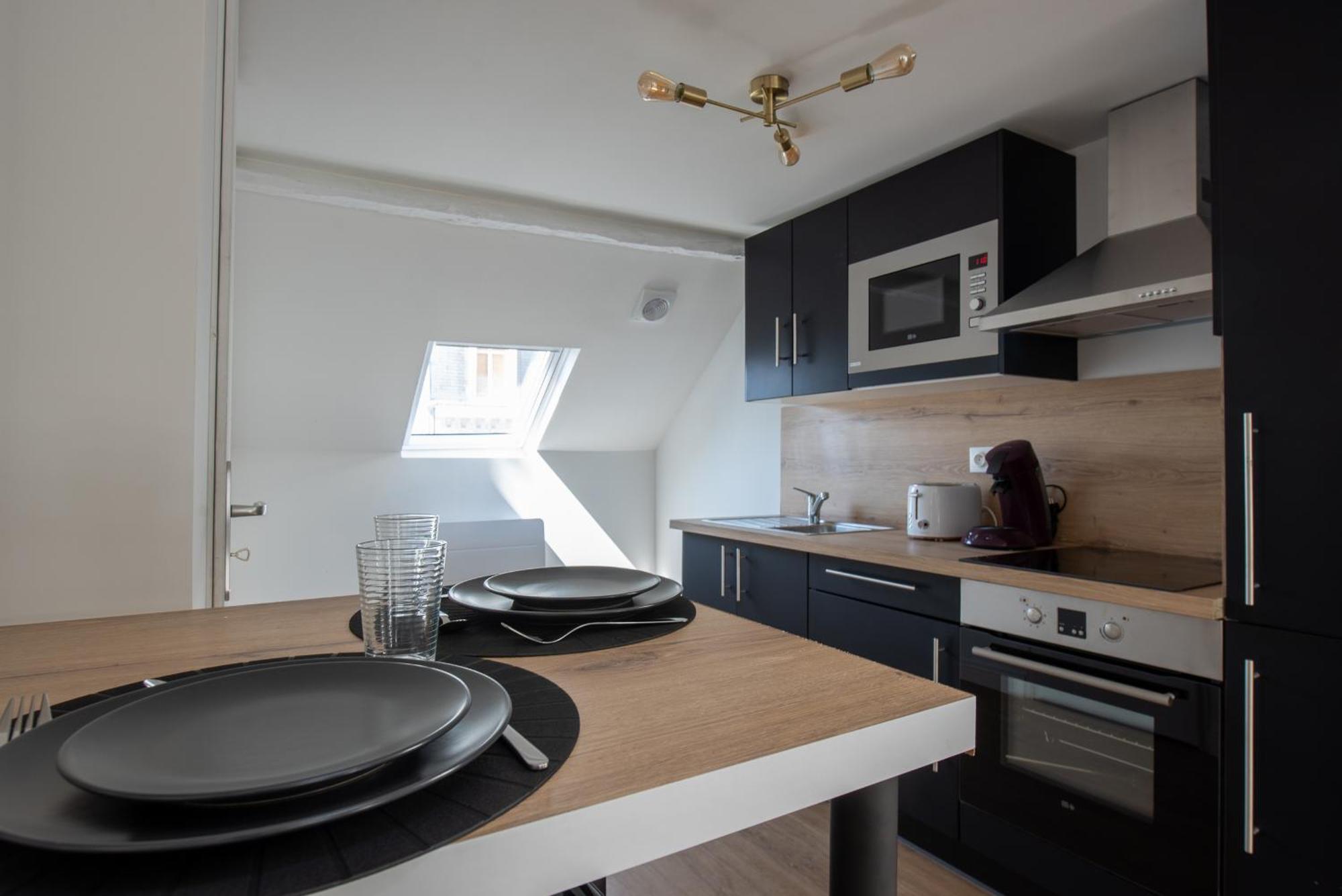 Au Nouveau Boulonnais - 4 Appartements Charmants Pour Couples, Familles Et Groupe D'Amis, Vieille Ville Et Centre Ville De Boulogne Sur Mer Экстерьер фото