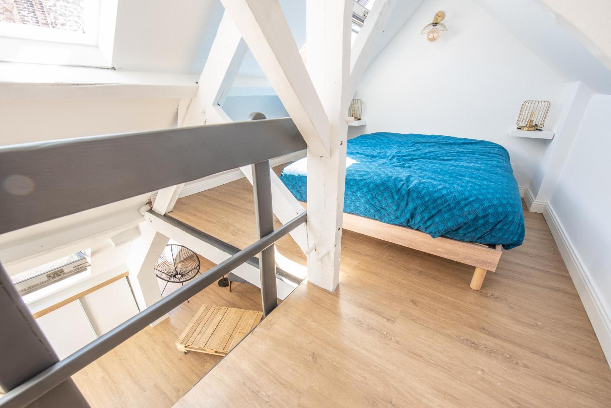 Au Nouveau Boulonnais - 4 Appartements Charmants Pour Couples, Familles Et Groupe D'Amis, Vieille Ville Et Centre Ville De Boulogne Sur Mer Экстерьер фото